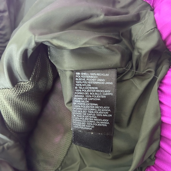 🌈SALE🌈 THE NORTH FACE Lightweight Purple Jacket - Picture 10 of 12